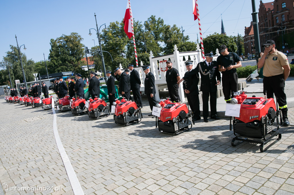 Motopompa trafi do jednostki OSP Gębice