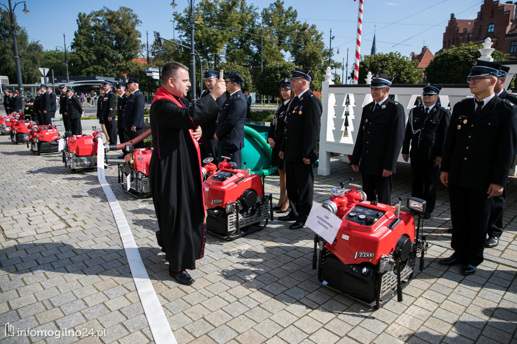 Motopompa trafi do jednostki OSP Gębice