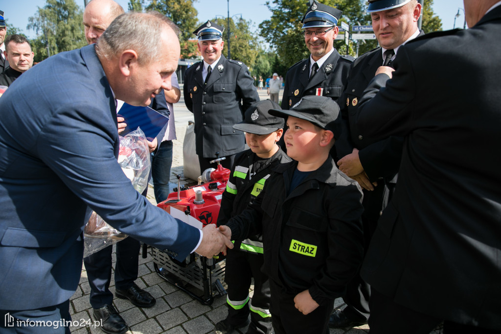 Motopompa trafi do jednostki OSP Gębice