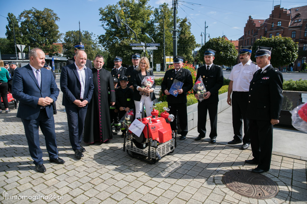 Motopompa trafi do jednostki OSP Gębice