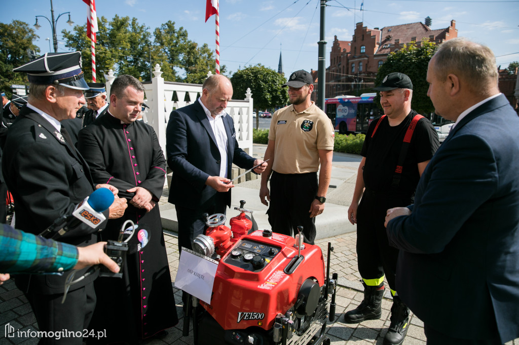 Motopompa trafi do jednostki OSP Gębice