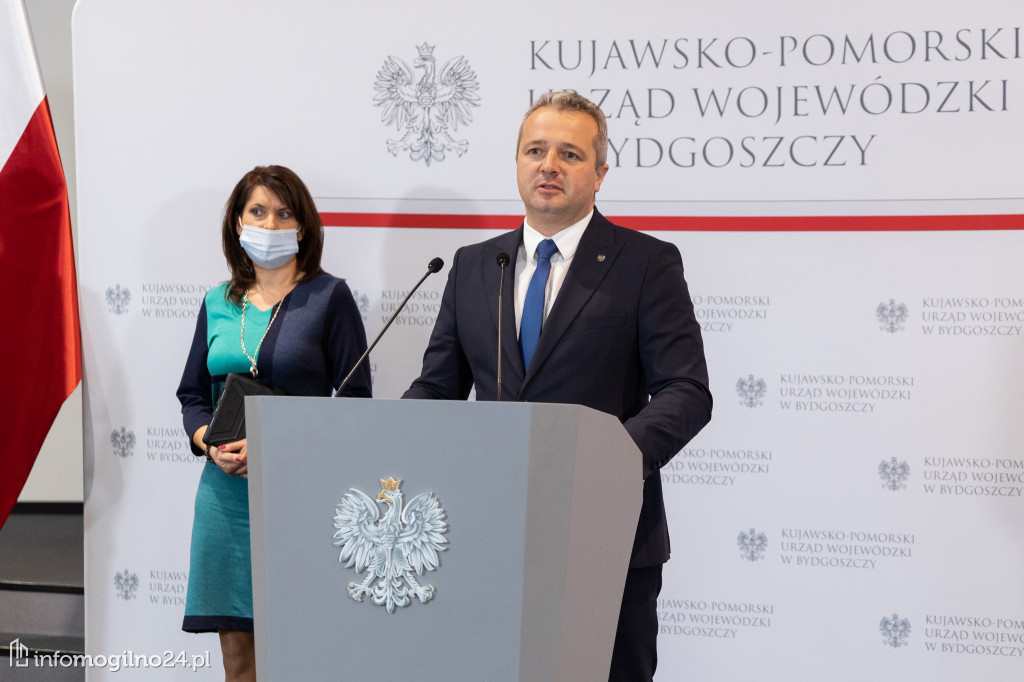  Gminy powiatu mogileńskiego z rządowymi dotacjami