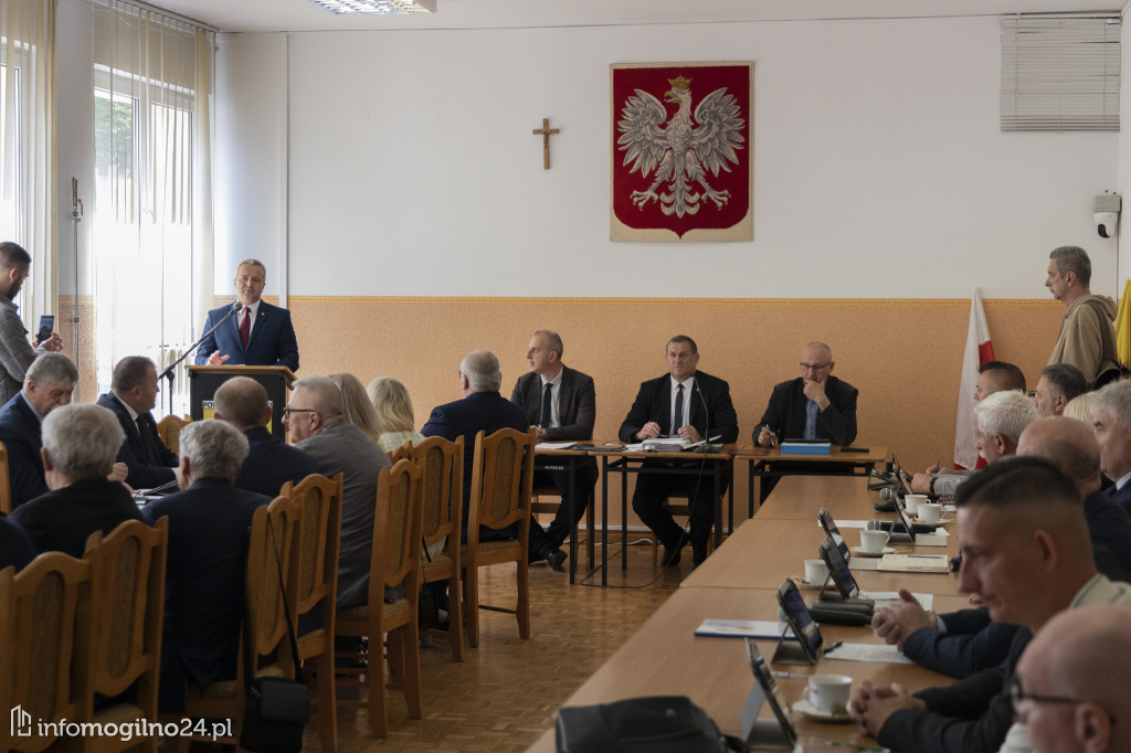 Prawie 50 mln zł rządowego wsparcia dla powiatu mogileńskiego! [ZDJĘCIA]