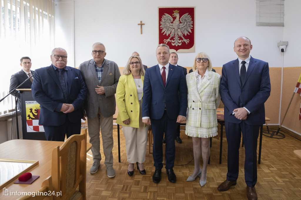 Prawie 50 mln zł rządowego wsparcia dla powiatu mogileńskiego! [ZDJĘCIA]