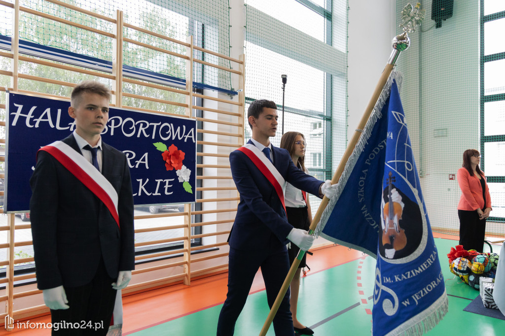 Uroczyste otwarcie hali sportowej w Jeziorach Wielkich [ZDJĘCIA]