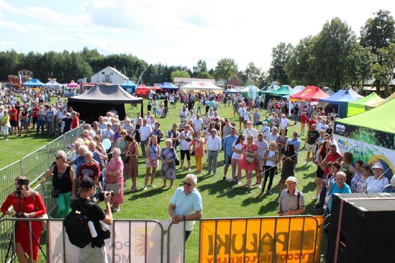 XIX Wielki Festyn Pomidorowy w Jeziorach Wielkich [FOTORELACJA]