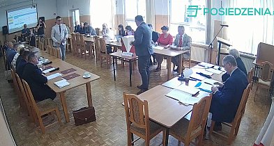 Radni powiatu mogileńskiego wybrali przewodniczącego. Zgłoszono 2 kandydatów-6001