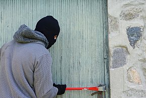 Mogilno: Włamywacz wykorzystał moment i wszedł do domu-9374