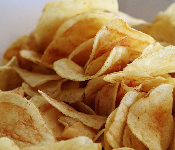 Chipsy Lay’s znikają z półek. W tej partii wykryto niebezpieczne substancje-9508