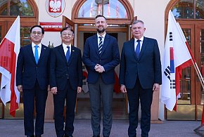 Nowa umowa na czołgi K2 coraz bliżej. "Wzmocnić polski przemysł zbrojeniowy"-9518