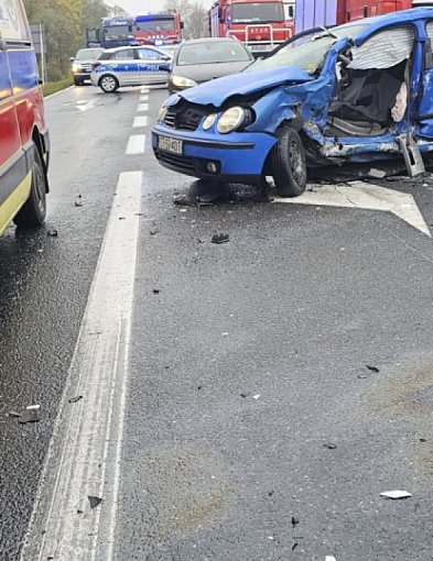 Zderzenie dwóch samochodów osobowych  na drodze do Strzelna [FOTO]-10265